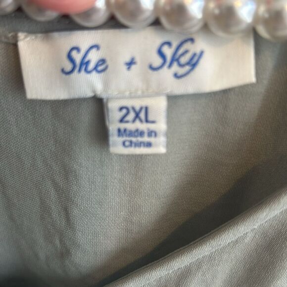 She & Sky Zip Front Green Romper. Size 2XL - Picture 4 of 5